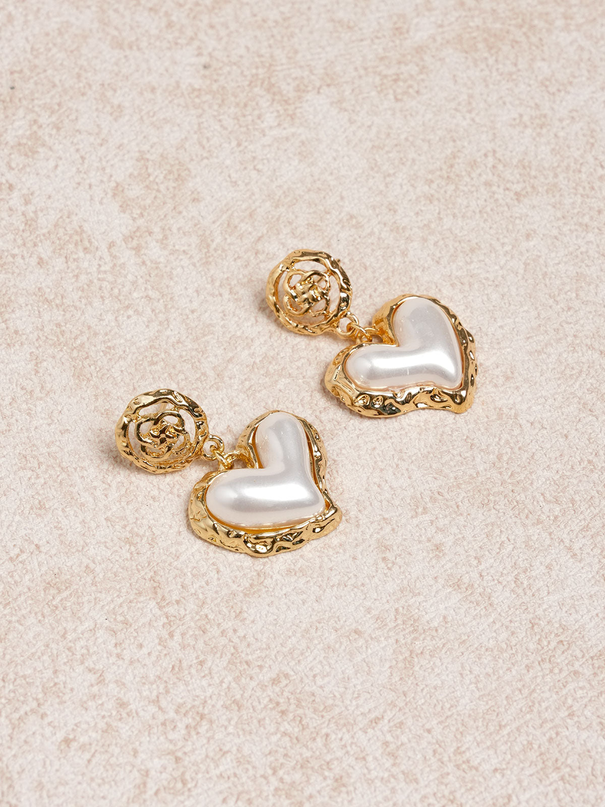 Women's Vintage Heart Pendant Earrings Gold Earrings - SAMIOLSWIM