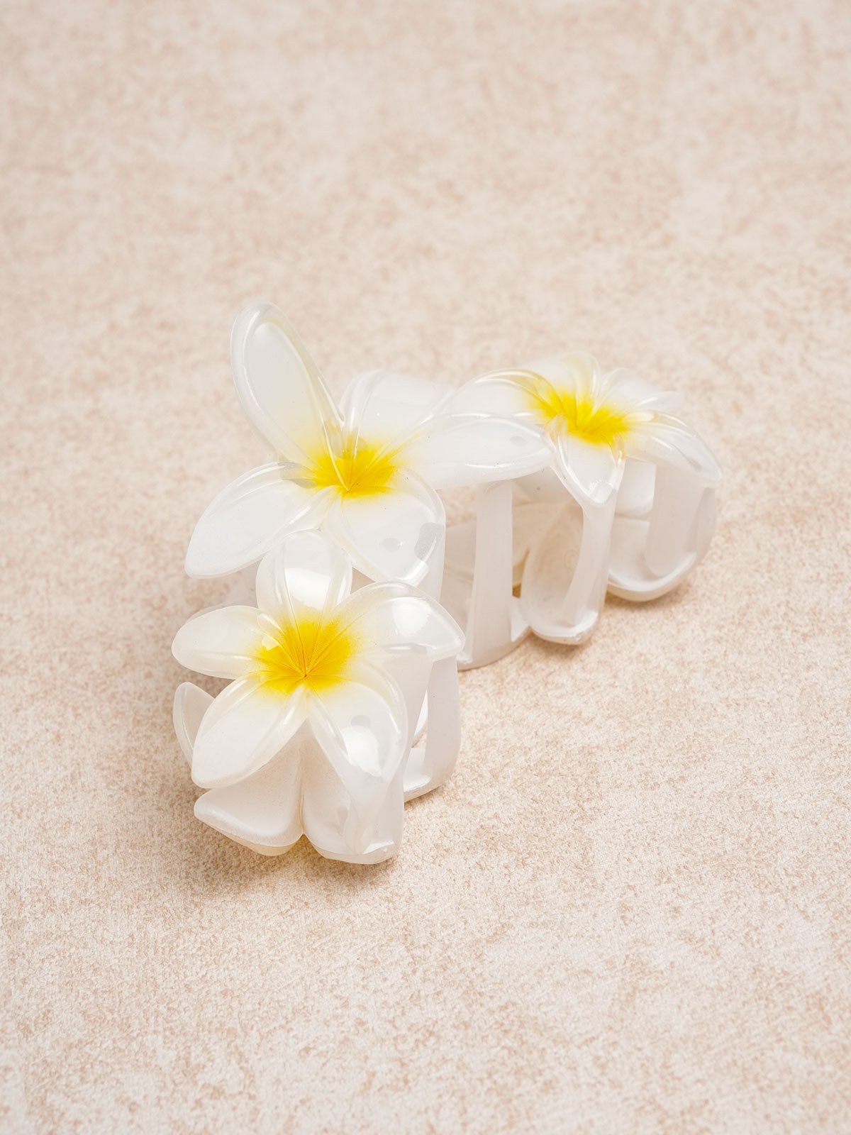 Women's Plumeria Cute Clip Hair Accessory White Hair Accessories - SAMIOLSWIM